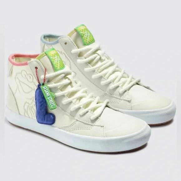 Vans x Sesame Street The Lizzie Adult Shoes - Picture 1 of 8